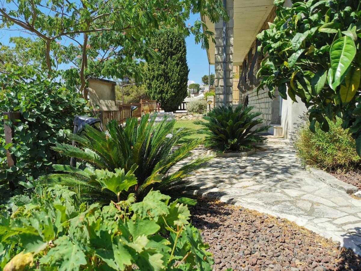 Le Coteau Fleuri Villa Carnoux-en-Provence Exterior foto